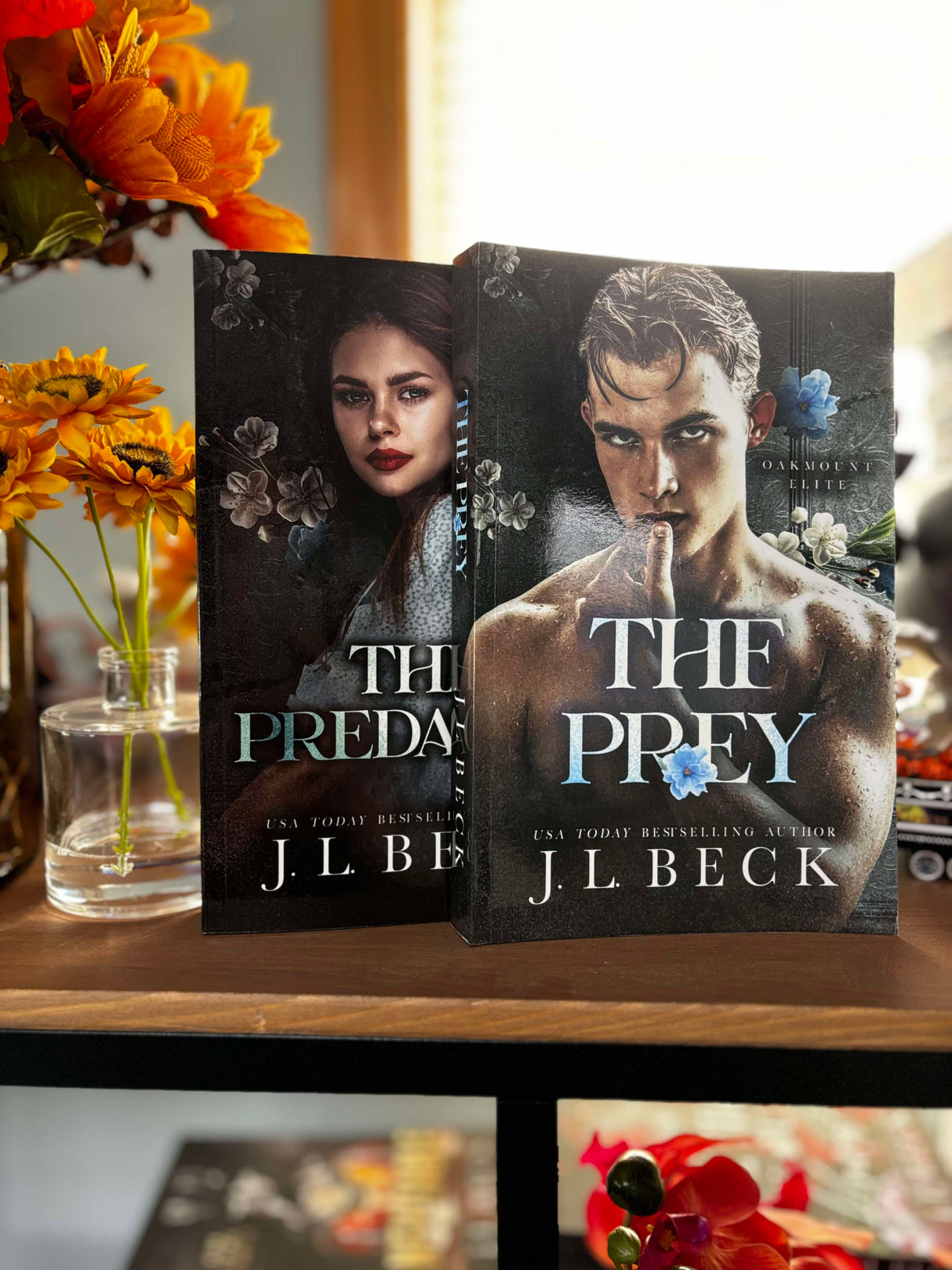 The Prey AND The Predator Bundle (Oakmount Elite #3& 4)
